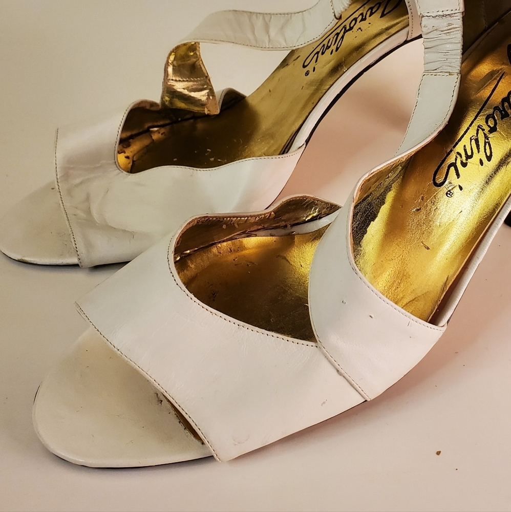 Vintage Glam 70s Open Toed Heels with Angular Strap - Picture 13 of 15